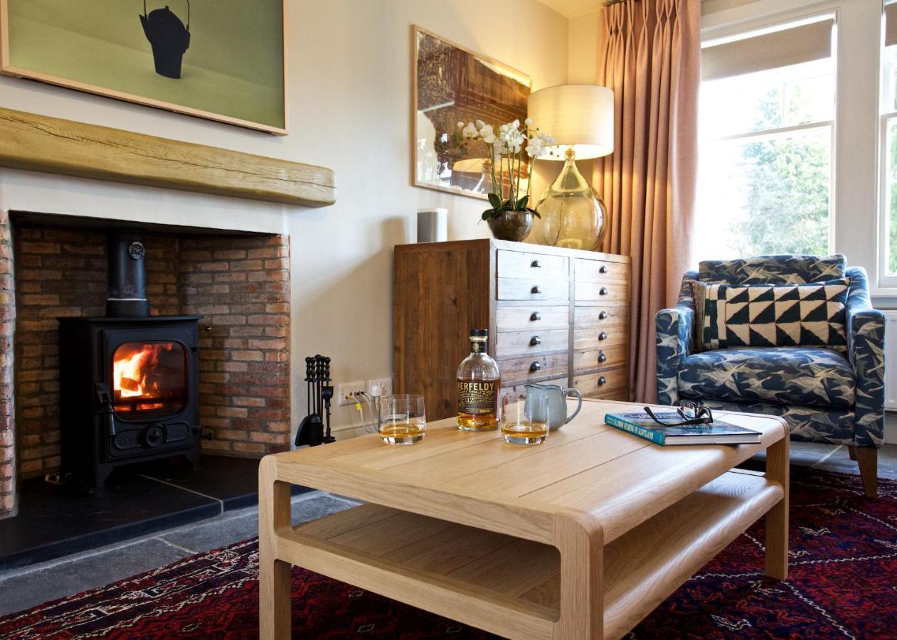 Ross Lodge Comrie Exteriér fotografie